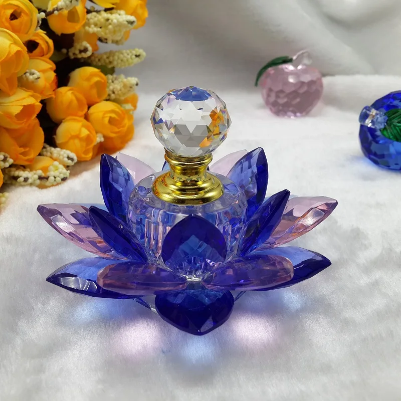 Красивая многоразовая бутылка для парфюма в форме цветка лотоса