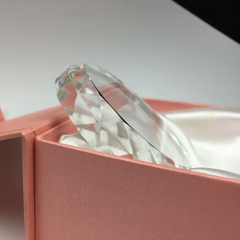Top Quality Glass Paperweight Round Faceted Blank Crystal Paperweight