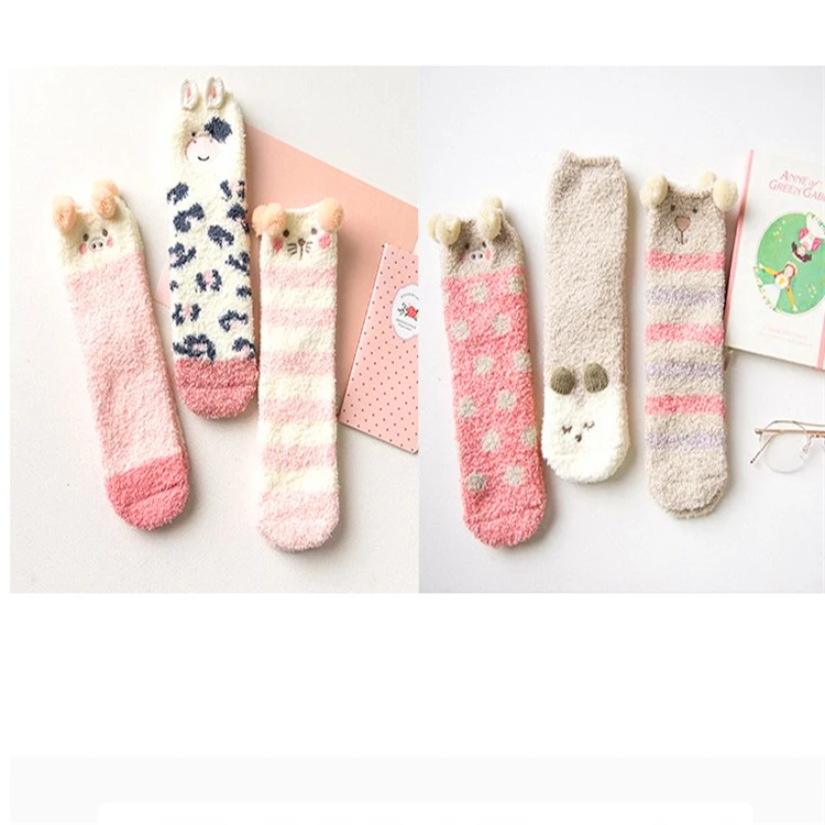 Wholesale coral fleece custom warm fuzzy socks and soft women socks