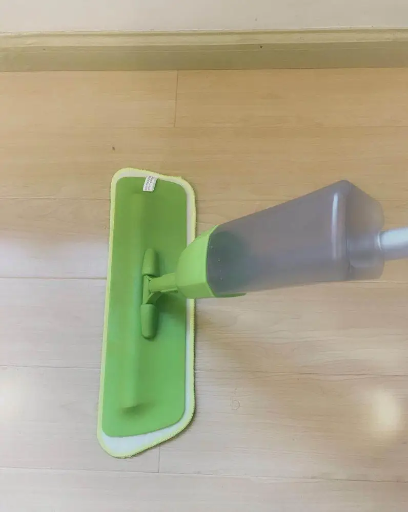 Hot Sell  Microfiber Water Spray Mop