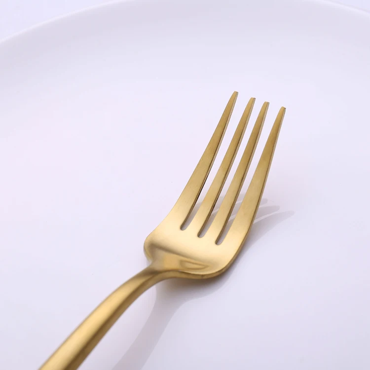 2pcs luxury travel stainless steel  fork spoon  gold cutlery set