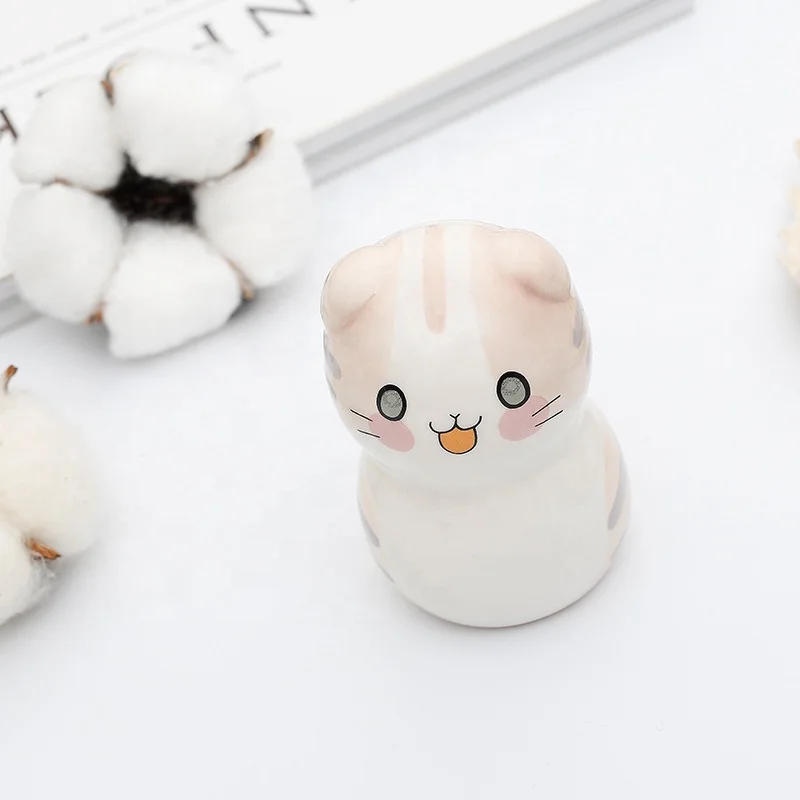 
Hand-painted cute cat ceramics crafts, small ceramics craft Beautiful Lucky cat Ornaments 