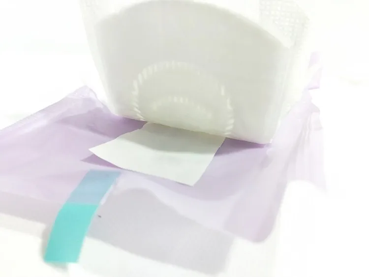 cheap Negative ion sanitary napkins with wings factory wholesale charcoal sanitary napkin