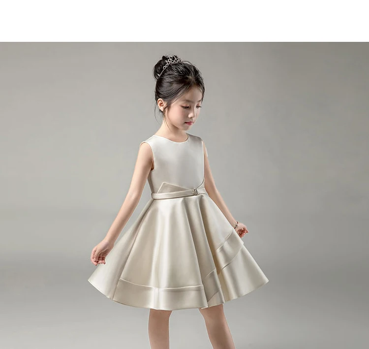 Elegant Blue Color Fabric Children Wedding Dress With Bow Kids O-Neck Sleeveless Gown For Girls