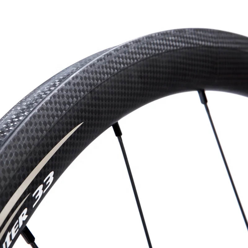 Hot sale OEM road bike 700c carbon wheels 88mm carbon clincher