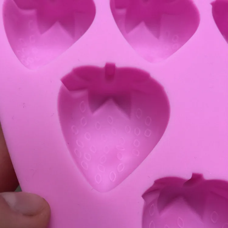 
10 strawberry personalized fancy silicone ice cube tray 
