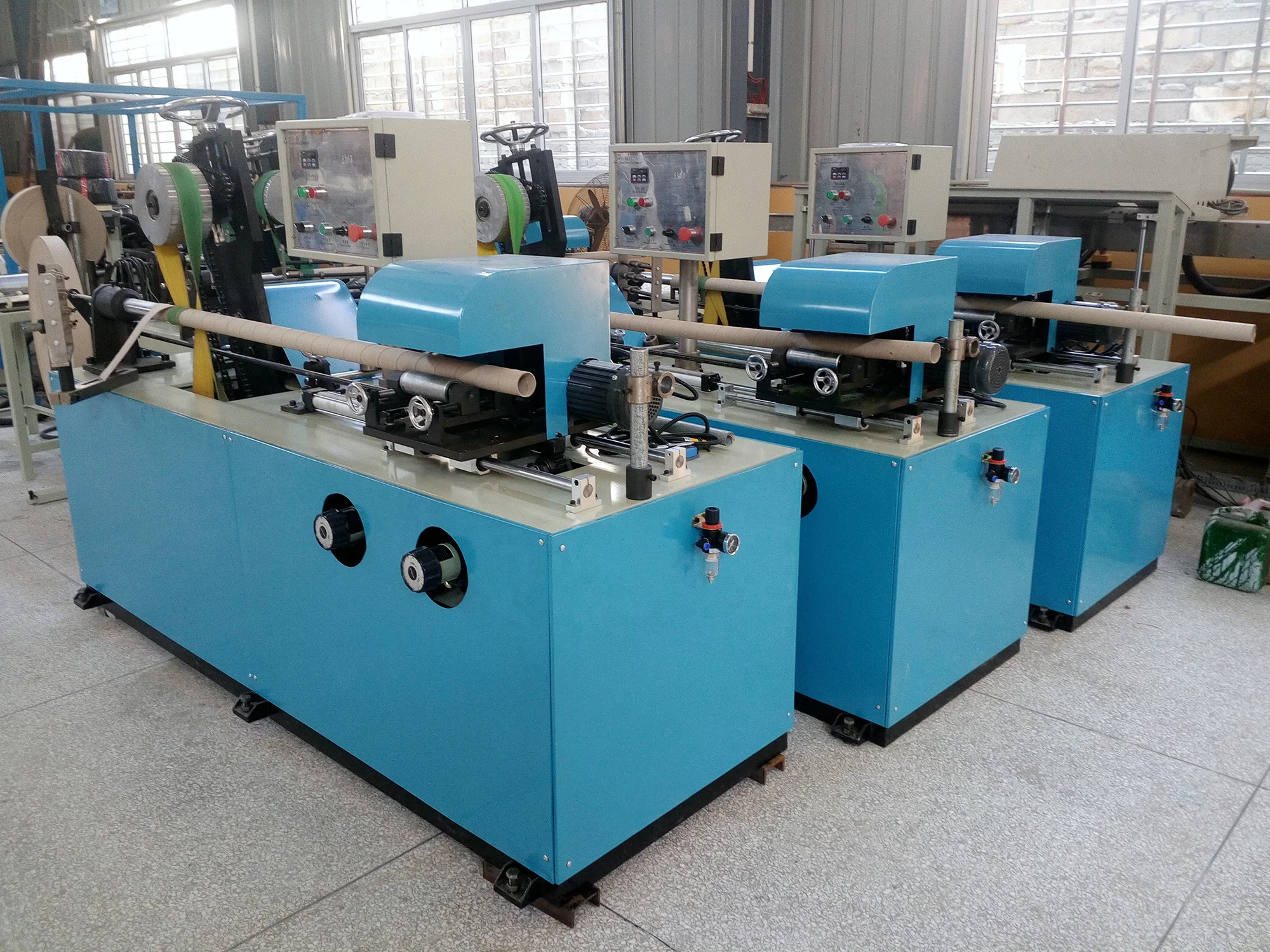 Pyrotechnic fireworks paper tube core making winding rolling machine