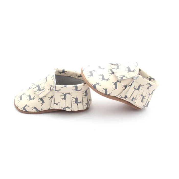 2021 Newest Custom Style Pattern Cute Baby Fringe Shoes Moccasins For Baby