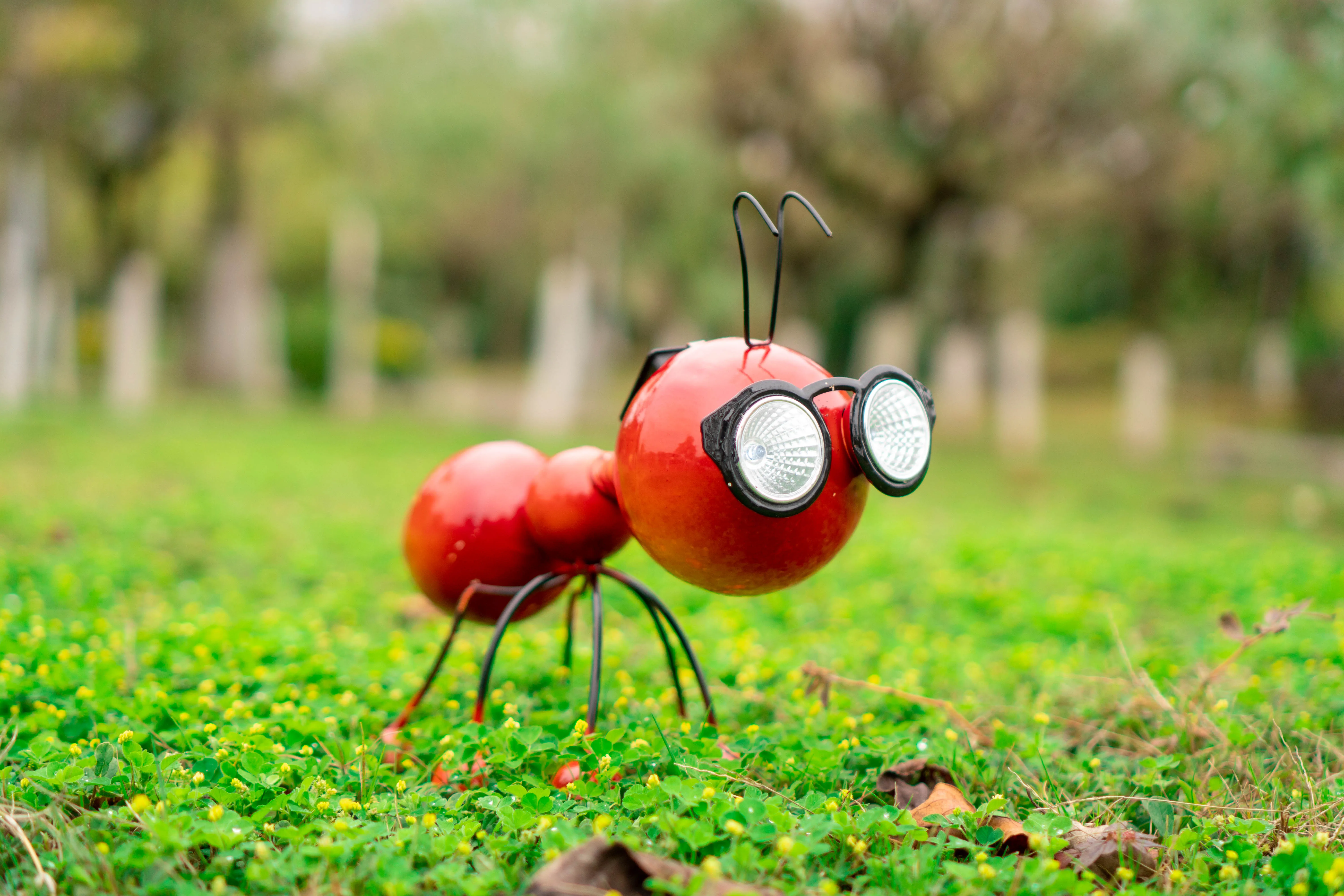 Милые фигурки животных, светодиодные светильники на солнечных батареях, украшения для сада