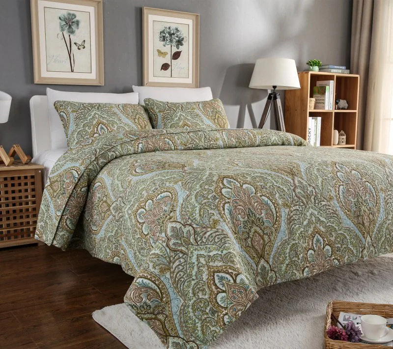 beautiful chinese moire printed patchwork quilt bed sheet