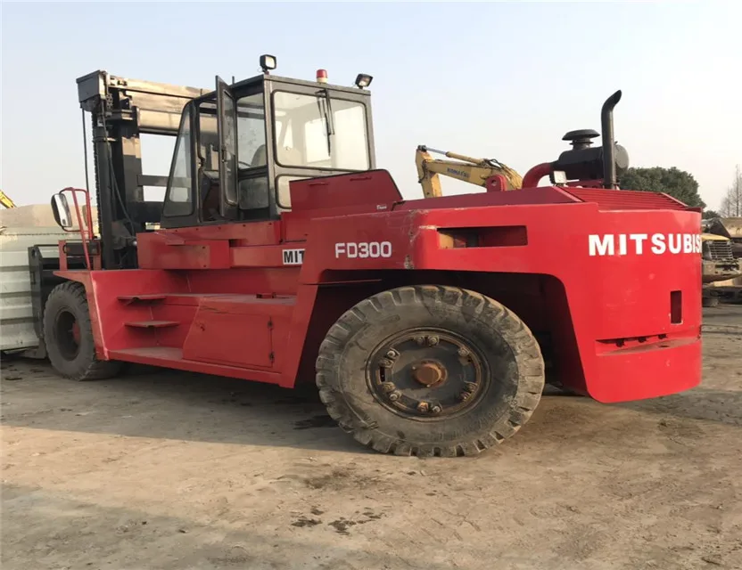 Japanese Mitsubishi 30t Diesel Forklift Mitsubishi Forklift 30ton Used FD300 Manual Hydraulic