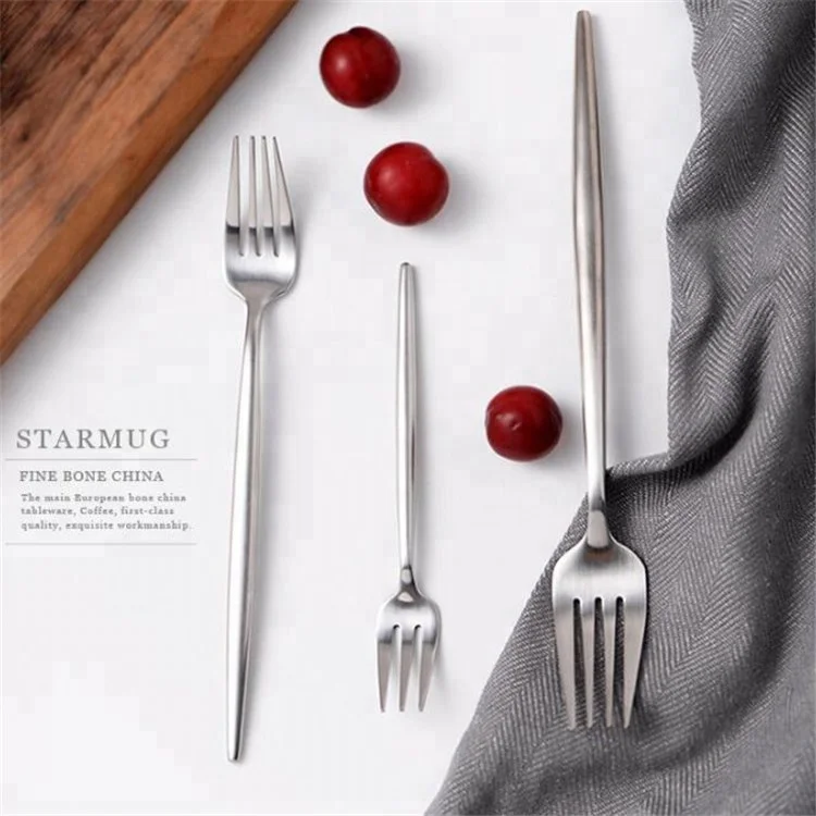 Pointed Tail Elegant Design Portugal Style Silver Knife Spoon Fork Flatware Set