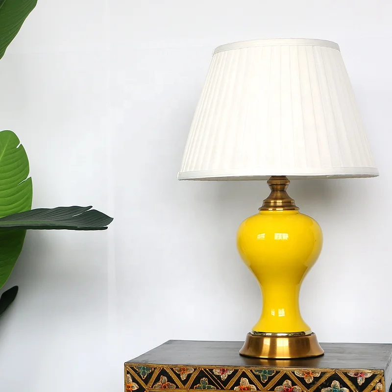 
Jingdezhen design table lamp for bedside classic ceramic table light with yellow orange for decor in living room E27 holder 