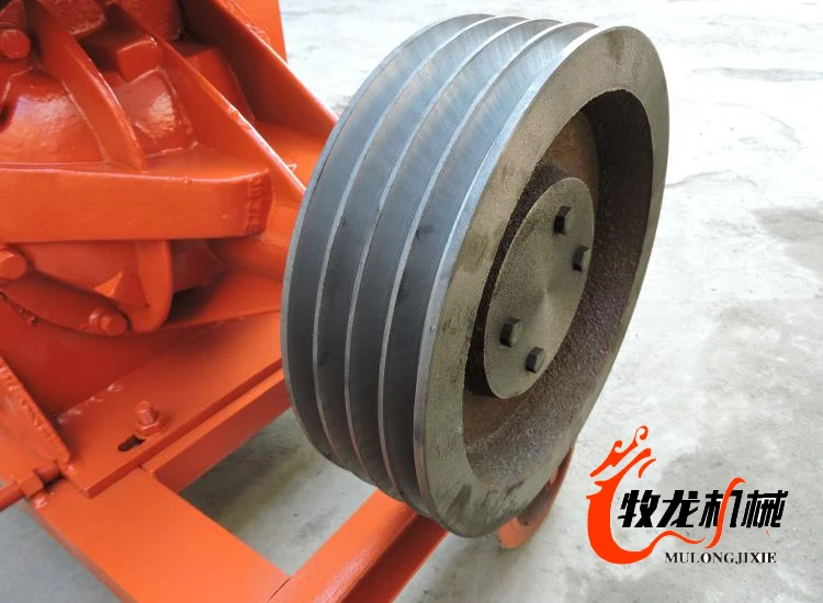 24HP Diesel engines cattle pellet feed machine sheep pellet feed machine used cattle feed pellet mill machine300-500KG