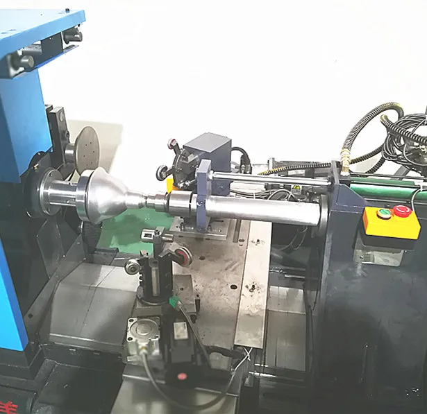 Turning Metal Sheet Spinning Machine