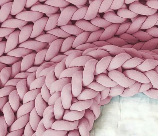 High Quality Handmade Heavy  big thread Knitted Weighted Blanket