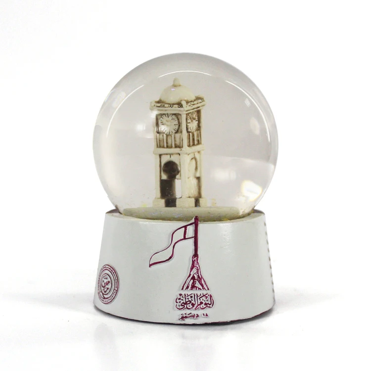 Oem Souvenir Gift Resin Craft Qatar Lighthouse Snow Globes Custom City Building Souvenir Glass Snow Globe Europe Folk Art