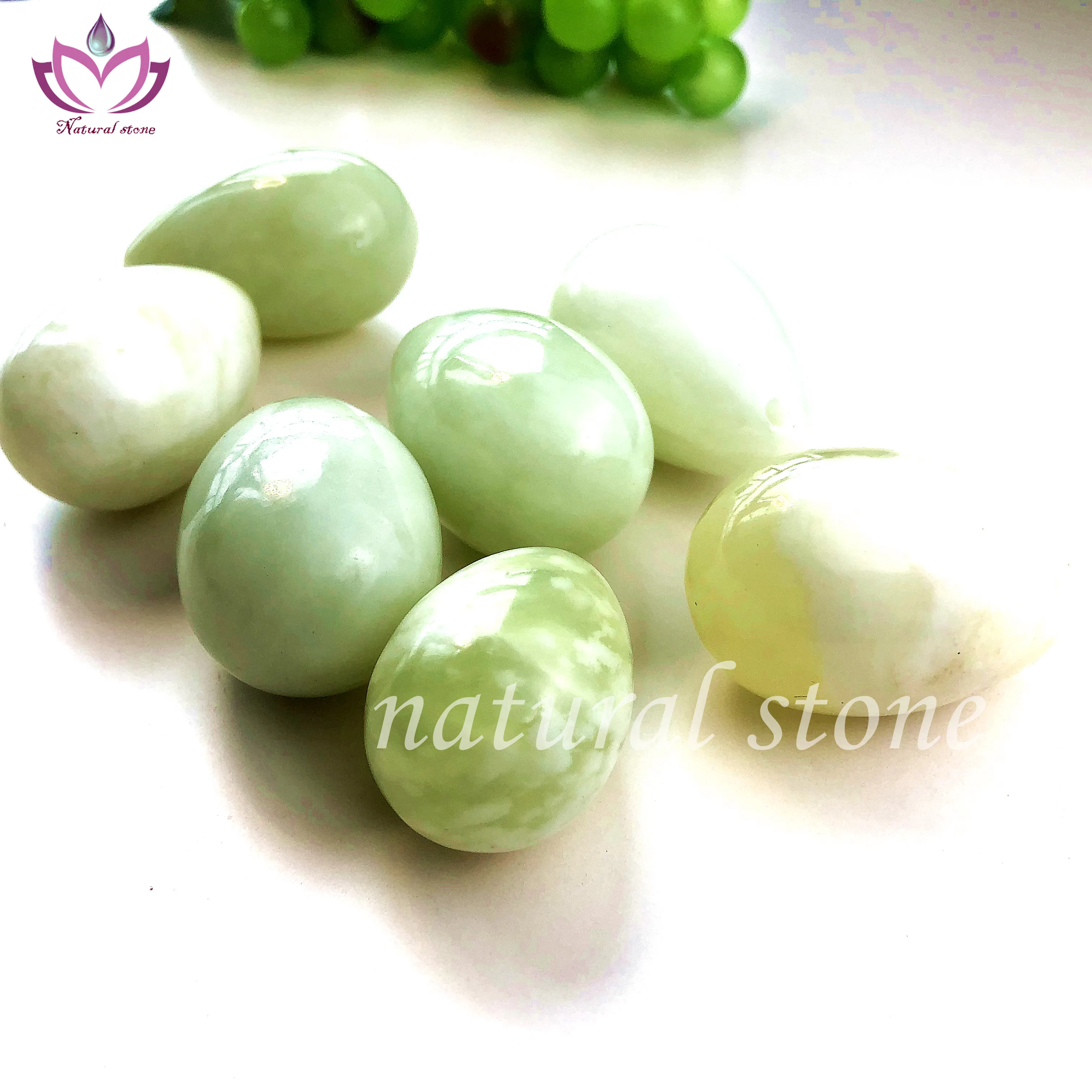 single 4.4*3.1cm drilled jade eggs yoni eggs vaginal exercise drilled jade eggs