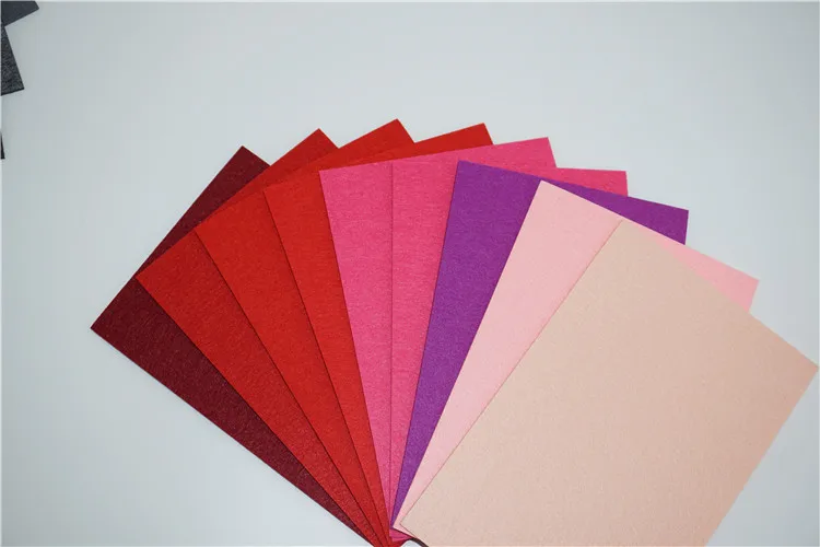 Factory needle punched price nonwoven fabric colorful printed felt for DIY