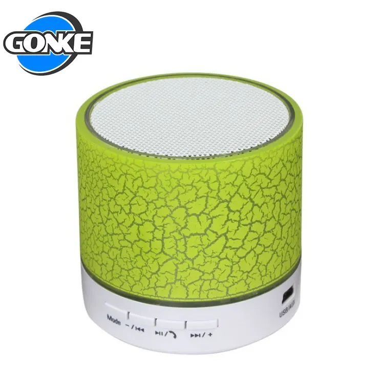 High quality bluetooths speaker super bass portable bluetooths speaker compatible with all smartphones