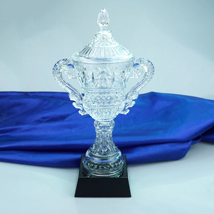 
 Большой Хрустальный трофей 3 размера с черной основой  