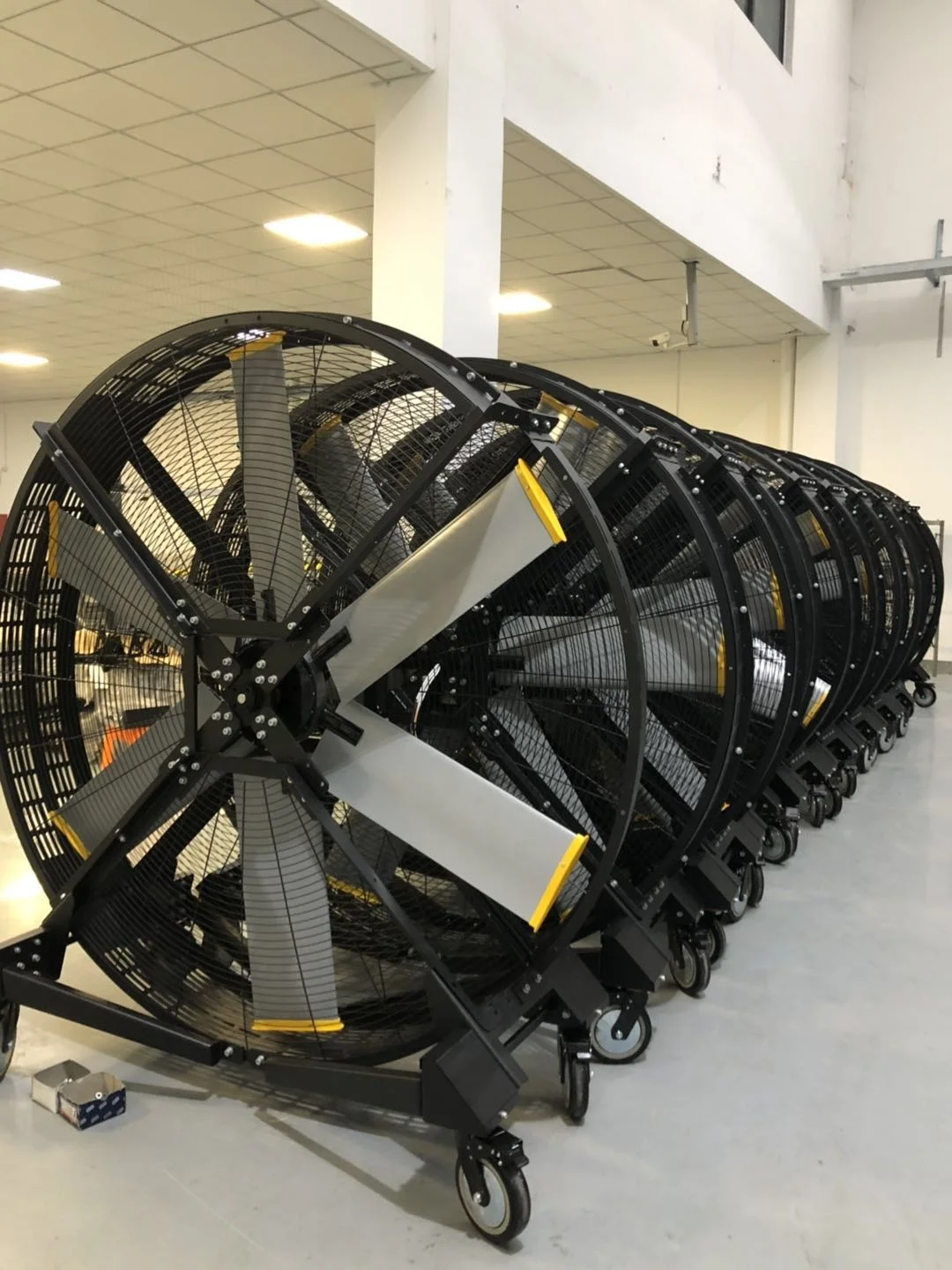 Kale Silent PMSM Motor Big HVLS Mobile Fan