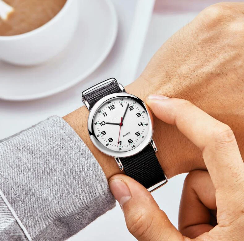 Factory direct sales Brand wholesale nylon strap watch DW style watch waterproof braid