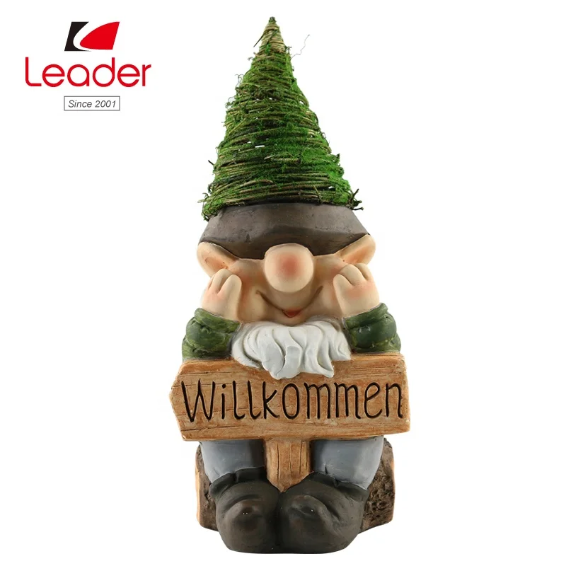 Unique Outdoor Garden Rattan Hat Magnesia Gnomes Welcome Sign Figurine