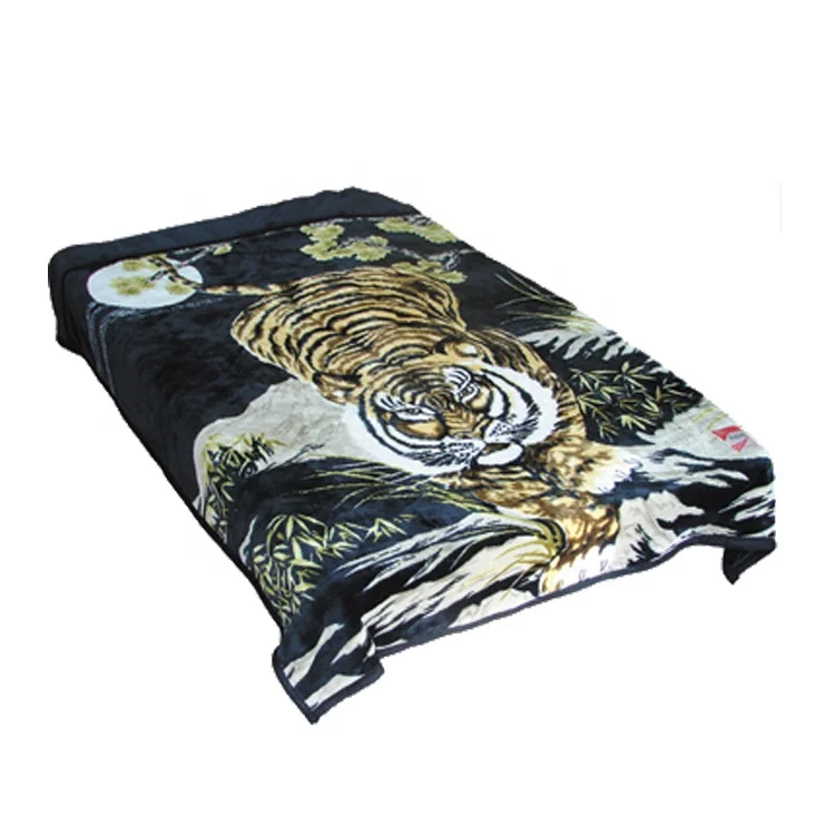 Animal design factory price 100% polyester heavy mink raschel blanket for winter