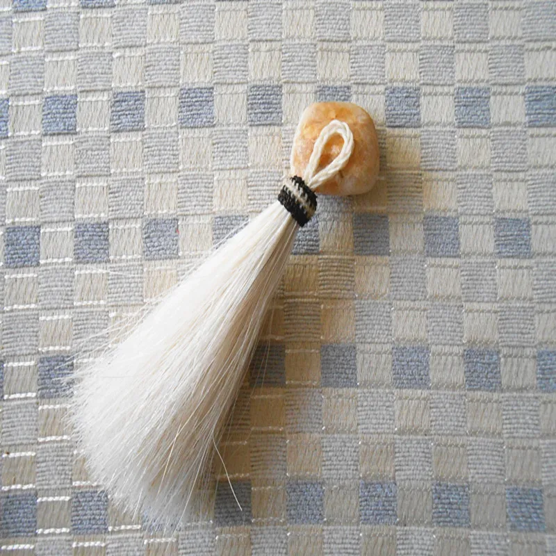 Handmade natural black white brown grey color 5-15cm horse tassels and keychains made of horse hair for sale
