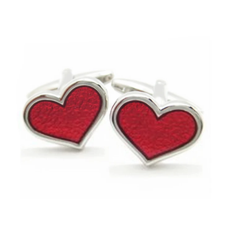 Лазерная гравировка в форме сердца кнопки охватывает запонки