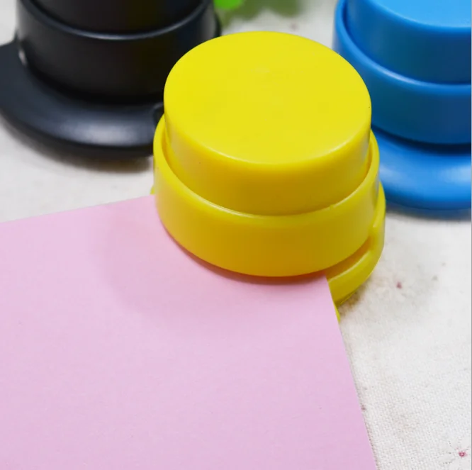 Staple-Free Plastic Stapler Environmentally Friendly Stapleless Stapler Heavy Duty for Office