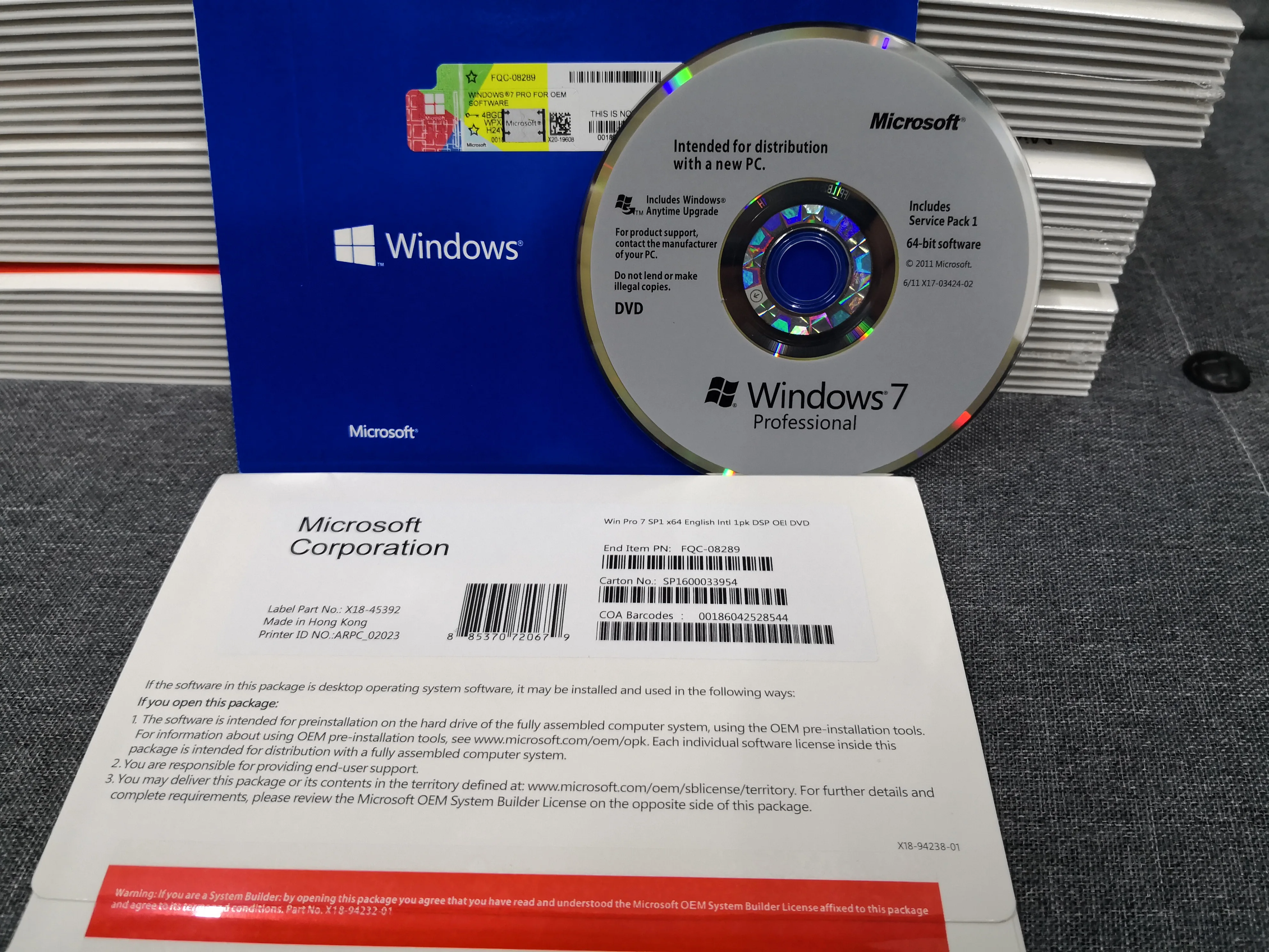 
English French Italian Language Microsoft Windows 7 Pro SP1 32bit 64bit OEM box Win 7 Professional 