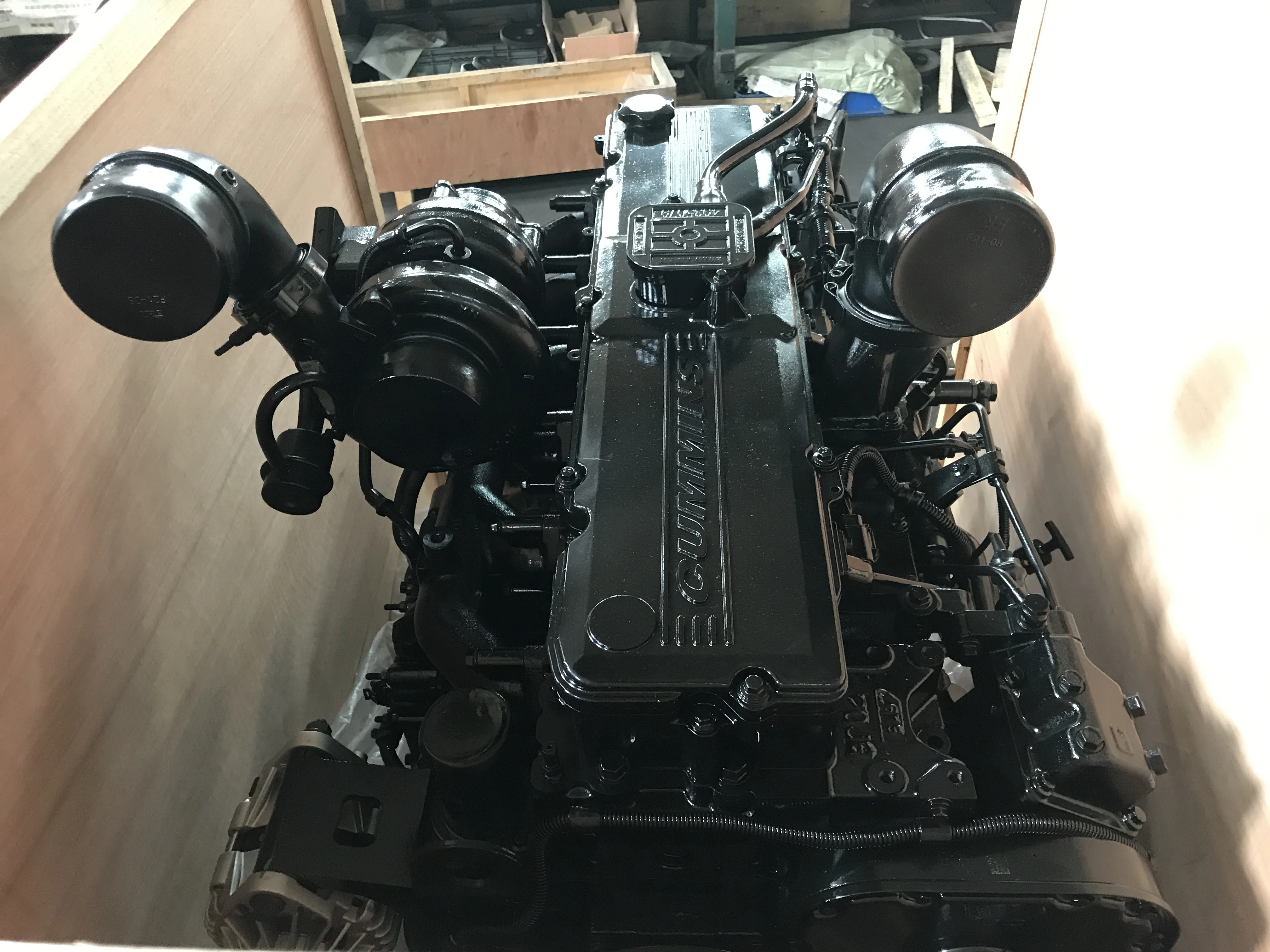 Прямая поставка с фабрики QSL8.9 C340 250kw дизельный двигатель для грузовика двигателя