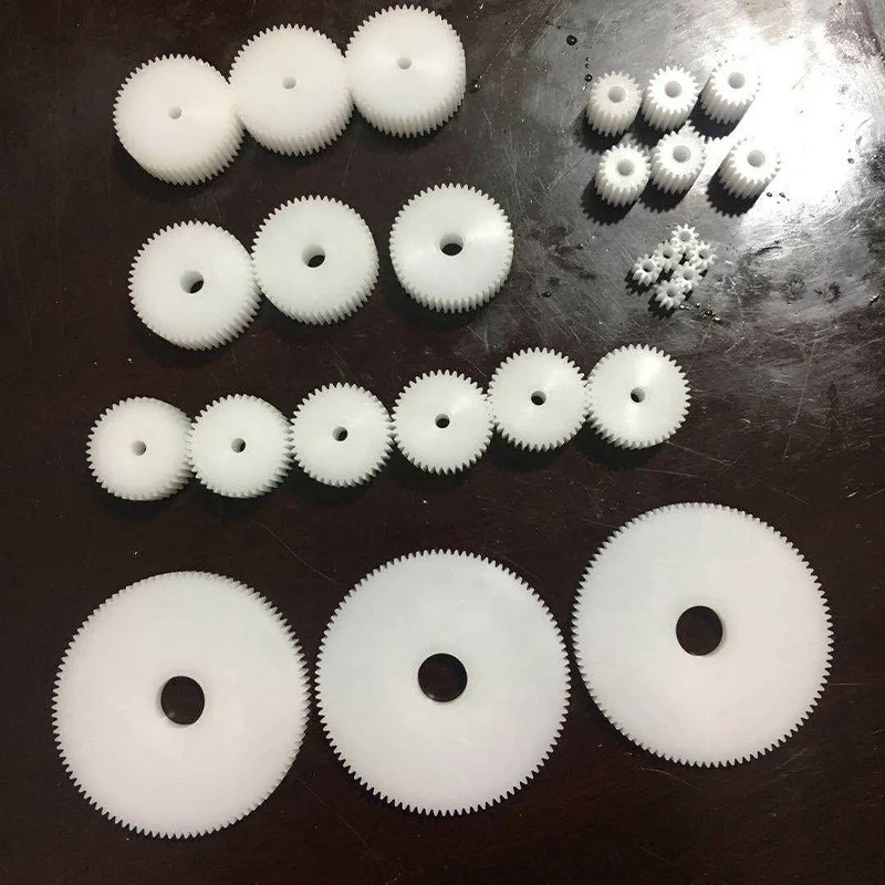 
High quality Pom pinion helical spur plastic gear 