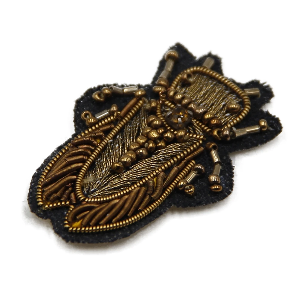 
China experienced logo embroidery custom patches beautiful letter embroidery design 