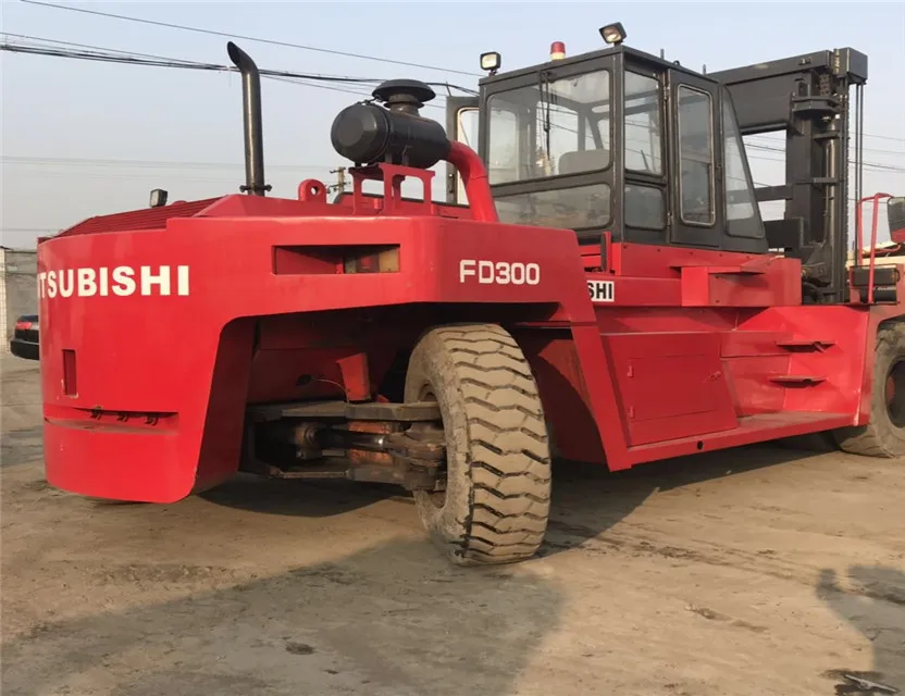 Japanese Mitsubishi 30t Diesel Forklift Mitsubishi Forklift 30ton Used FD300 Manual Hydraulic