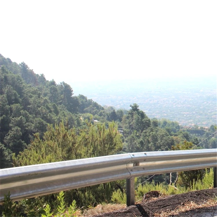 Factory directly production traffic barrier beams steel construction product galvanized guardrail supplier