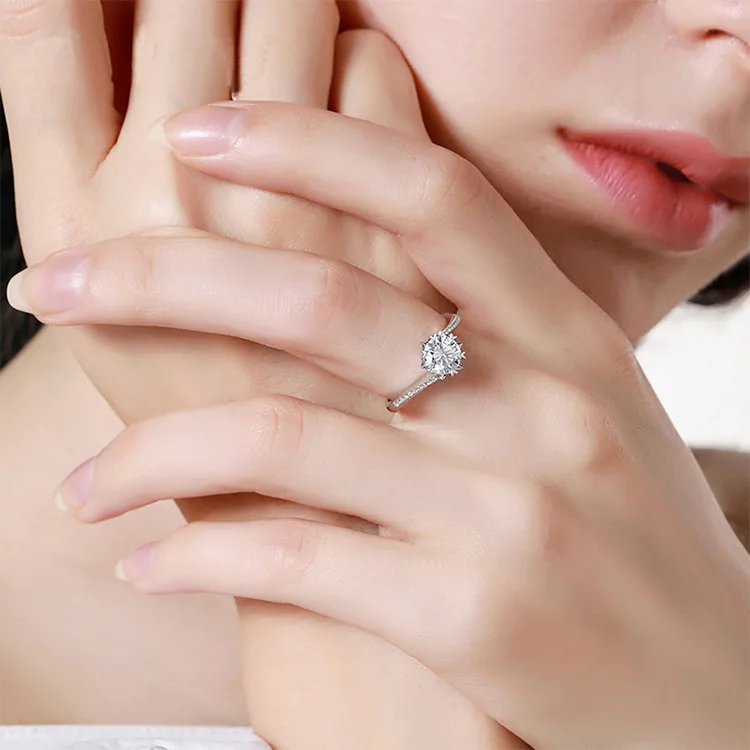 
Customized Twist Arm 1ct Moissanite Snowflake Diamond Engagement Ring 