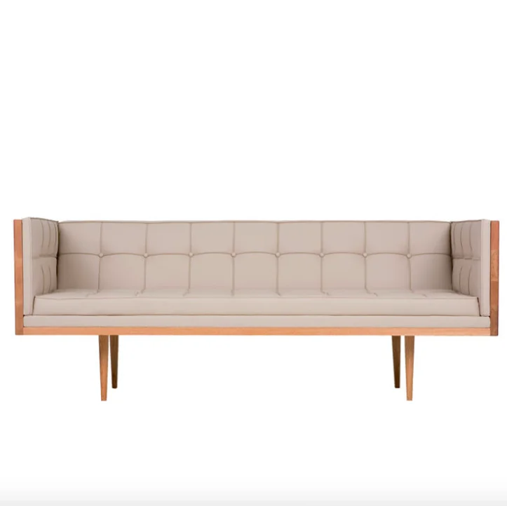 Modern Luxury Design Customization Hotel Furniture Contemporary Box Medium Home Livingroom Sofas