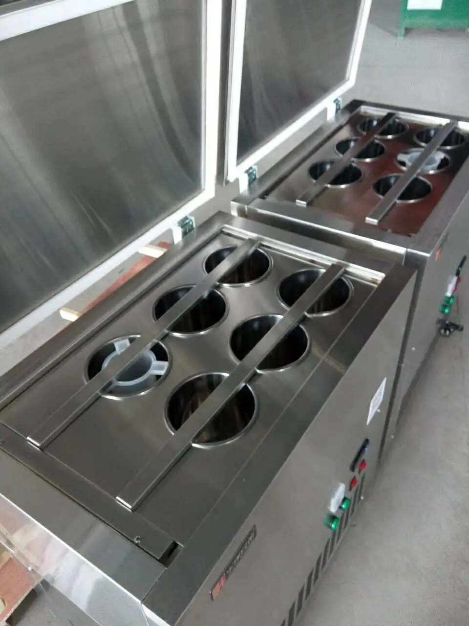 
Taiwanese Ice Block Maker For Snow Cone Ice Shaved Snowflake Ice Freezer 