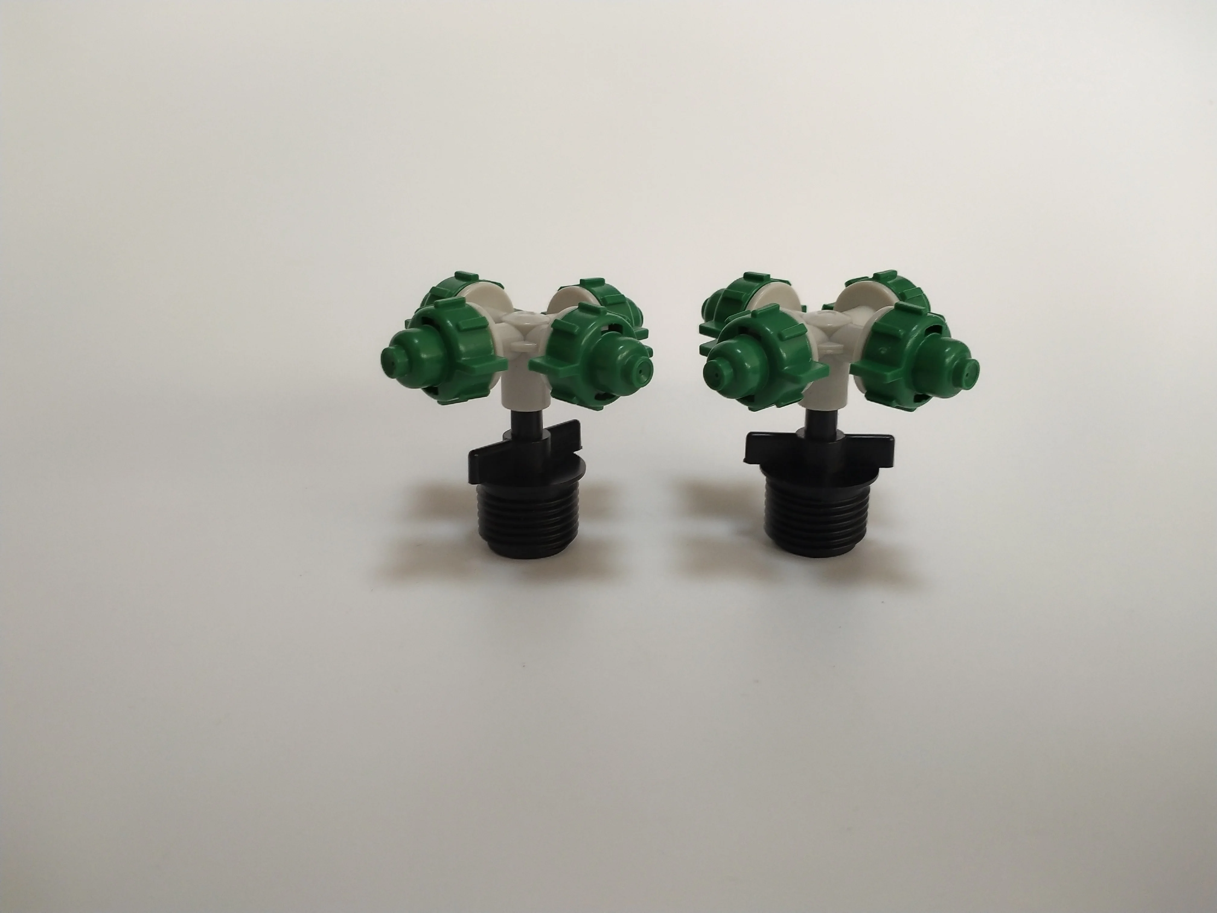 Four Outlet Mist Atomizing Micro Sprinkler Israel Series Koonet Nozzle