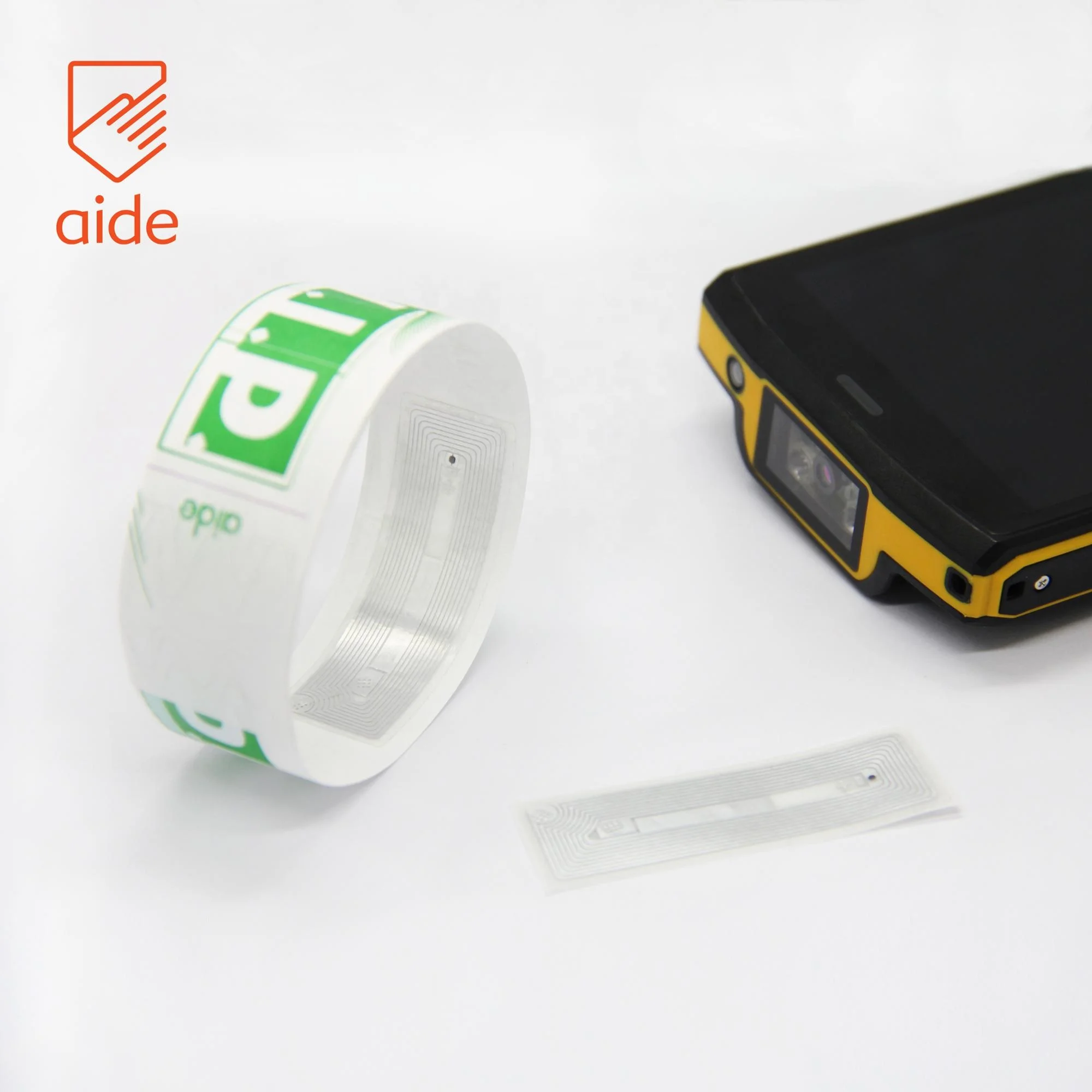 Gift 2023Water Resistant tyvek Printing Label QR Code Bracelet Disposable Paper RFID NFC Festival Wristband With logo