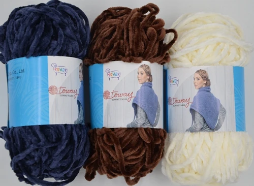 
polyester wholesale chenille yarn scarf soft warm winter fancy yarn for knitting and crochet 