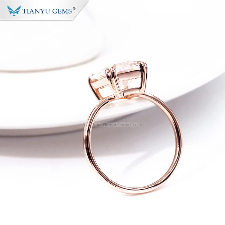 Tianyu gems customize service 6ct DEF VVS emerald cut moissanite10k 14k 18k rose gold ring