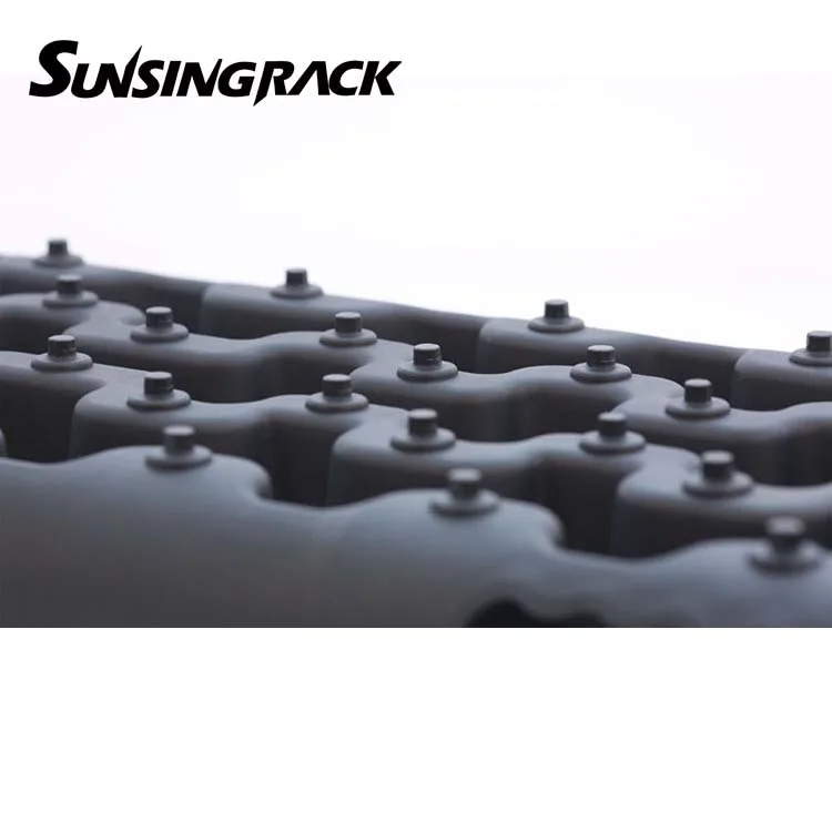 
Car off the hook plate crawler type anti-skid chain skid plate 