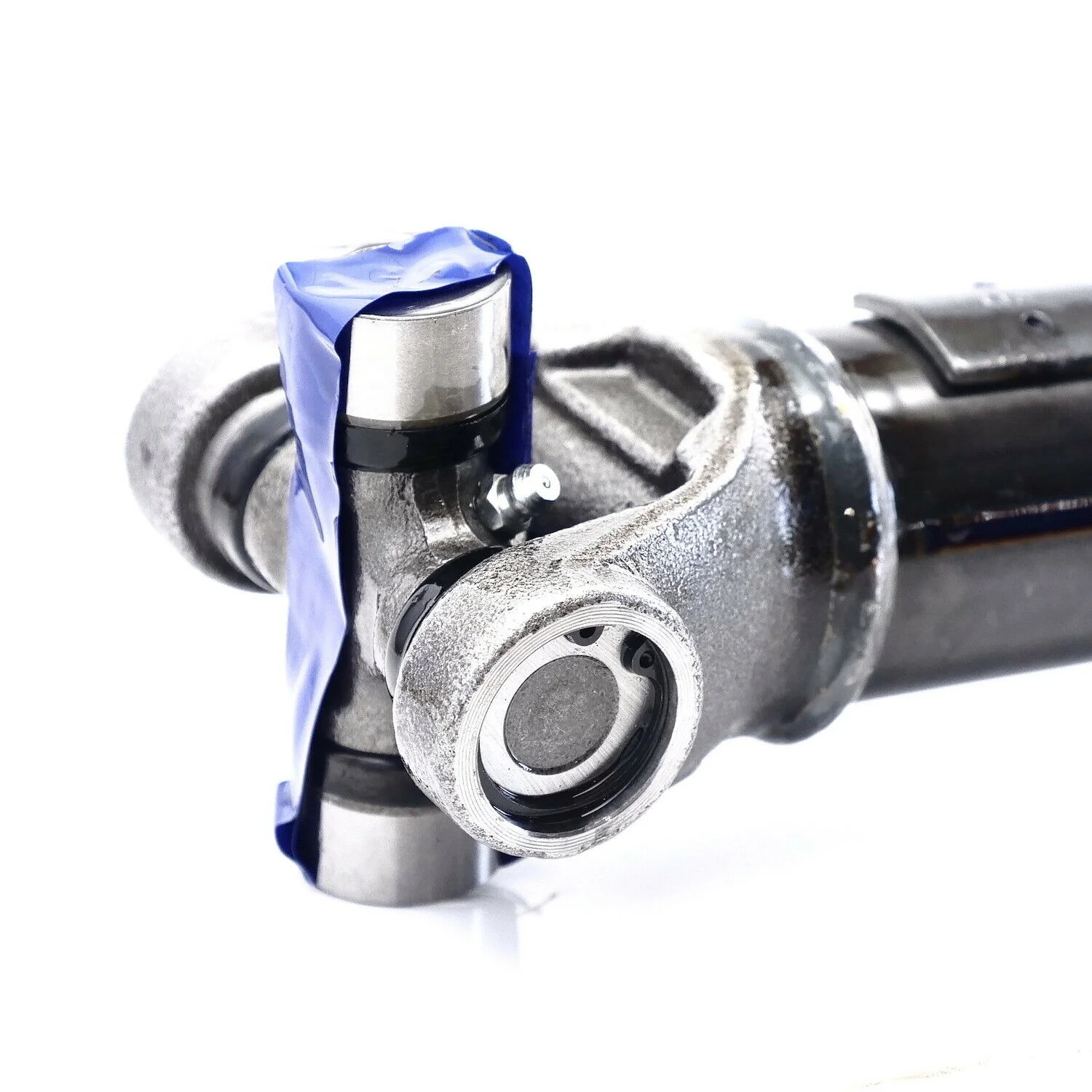 Rear Driveshaft for Hummer H3 H3T Drive Shaft Propshaft Propelelr Shaft 25859867 25840721 15878295 15860584 15090363F 10376298