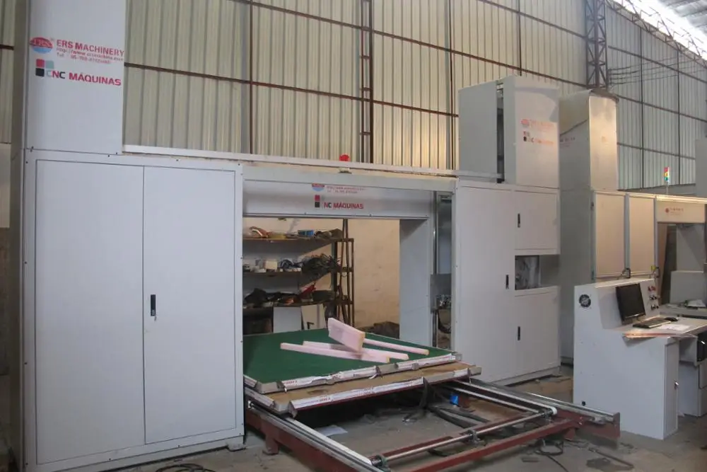 Ers-CNC03 Компьютеризированным ЧПУ контур резки губчатого полиуретана латексной пены памяти машины