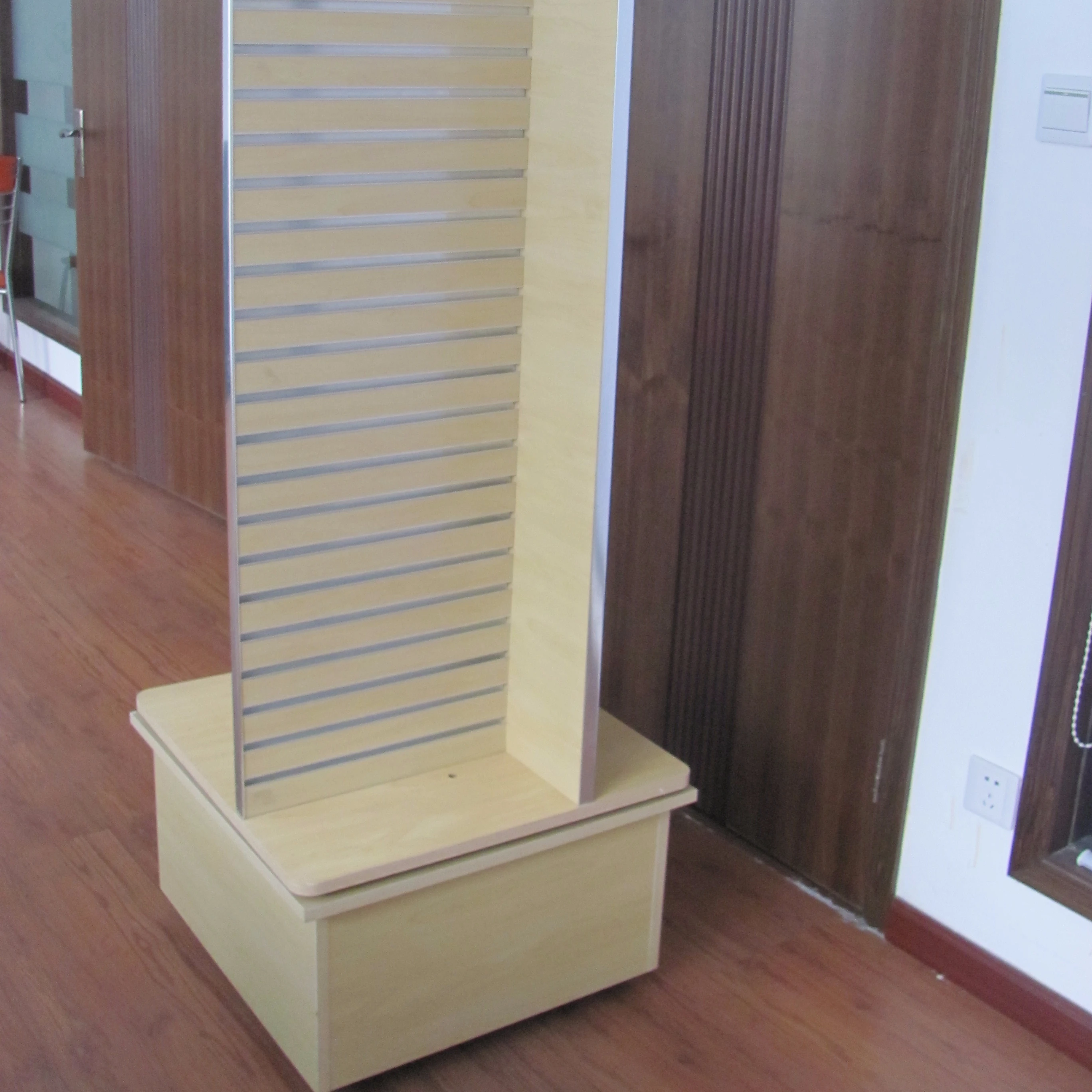 
MDF slatwall display stand unit shelf for promotion 