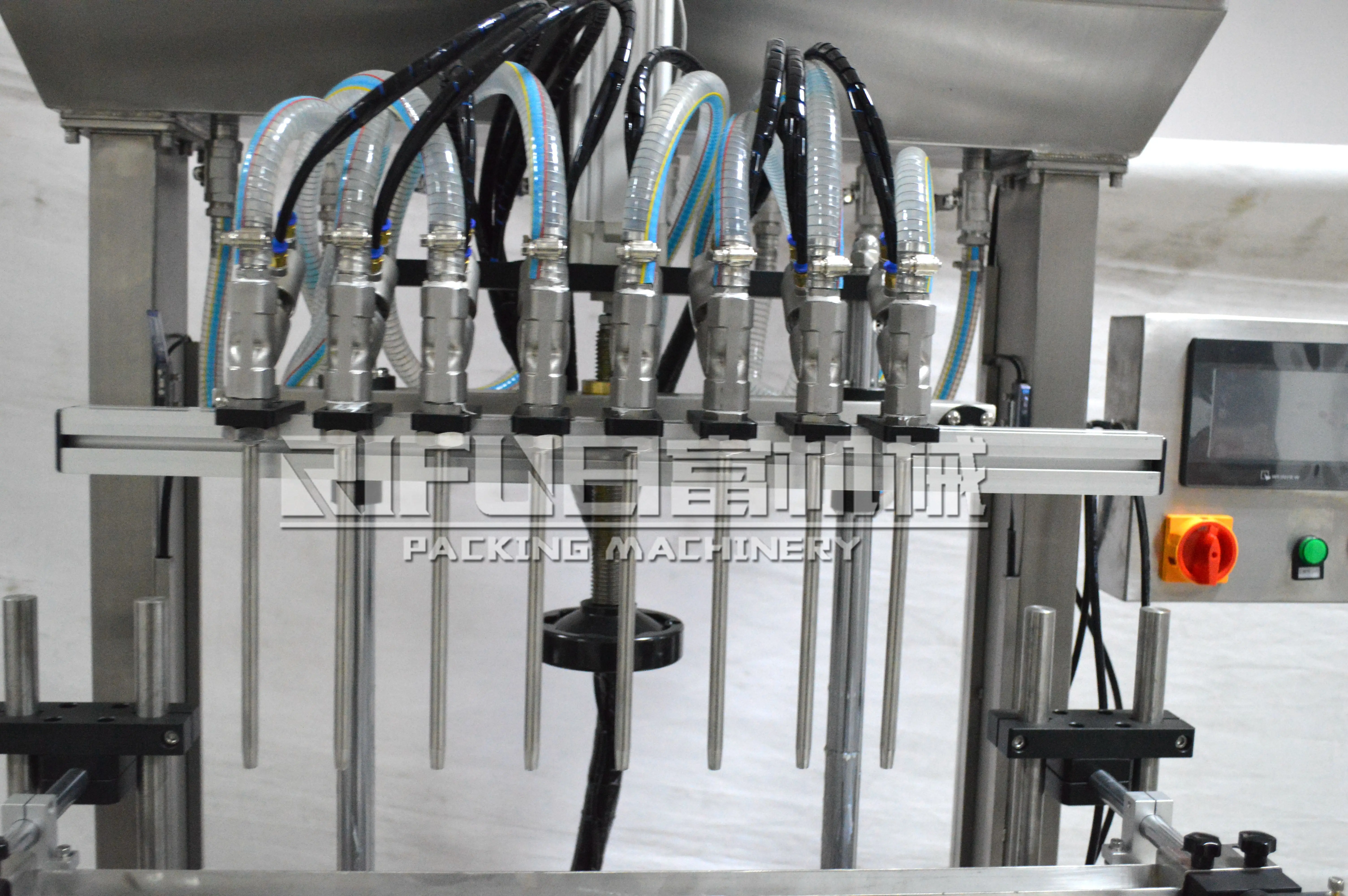 Automatic Glass Bottle Juice Filling Machine / Wine Bottling Equipment Line